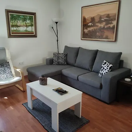 Piso Cerca De Playa Samil *